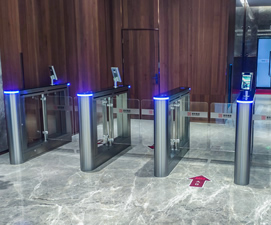 辦公大樓安裝的純室內(nèi)擺閘機(jī)