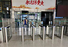 健康碼智能閘機(jī)廠家